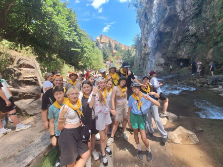Экскурсия на Медовые водопады